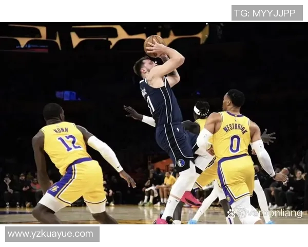 步行者与国王对决分析球队状态与战术策略探讨