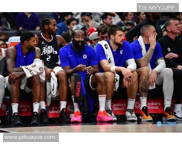 快船队以实力碾压对手，豪取五连胜，迈向总冠军