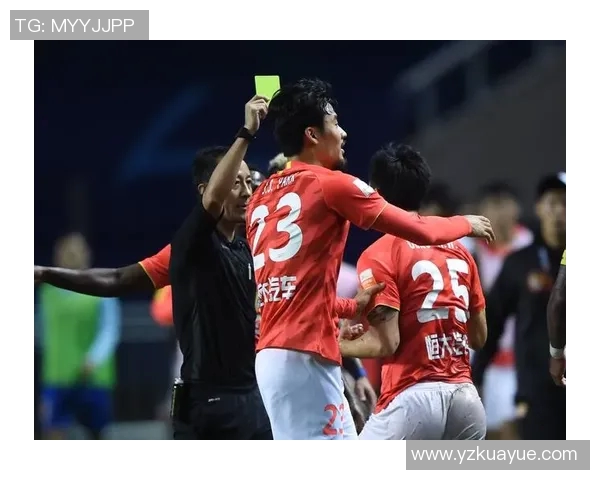 恒大与苏宁齿轮对决引发的足球战术与市场动向分析 恒大与苏宁齿轮对决引发的足球战术与市场动向分析